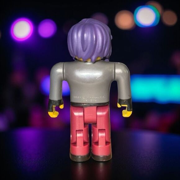 Jazwares Celebrity Series 1 Roblox Wade the Spiritual Rockstar 3" Figure A8 - Picture 3 of 6